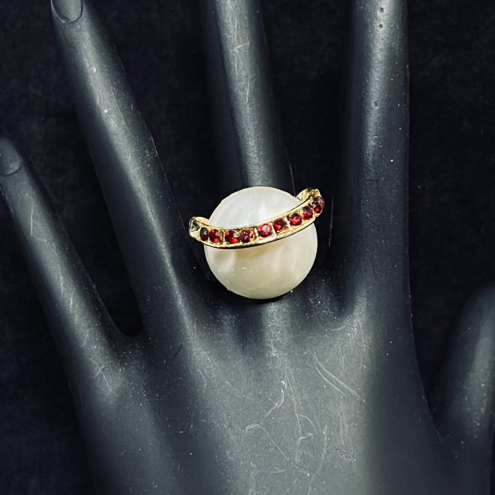 Gold Tone, Red Rhinestone And Faux Pearl Adjustable Ring (R347)